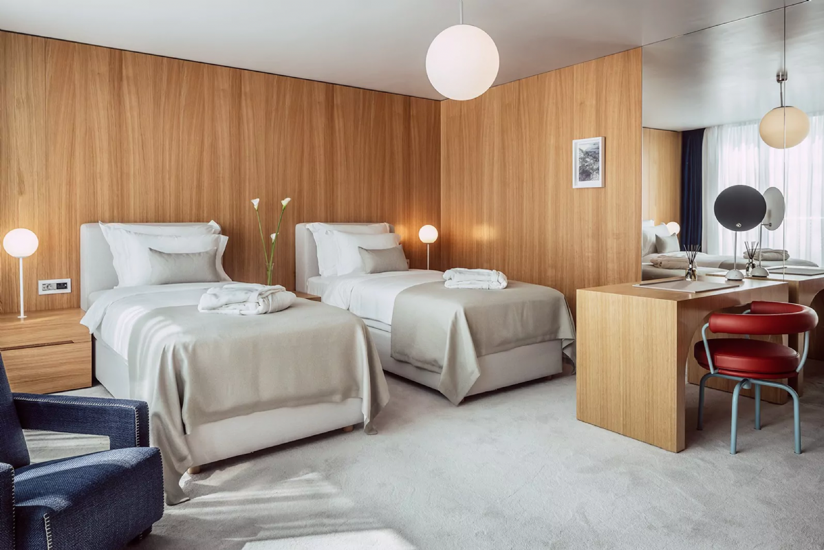 Važnost angažiranja tima za dizajn i izradu interijera hotelske sobe