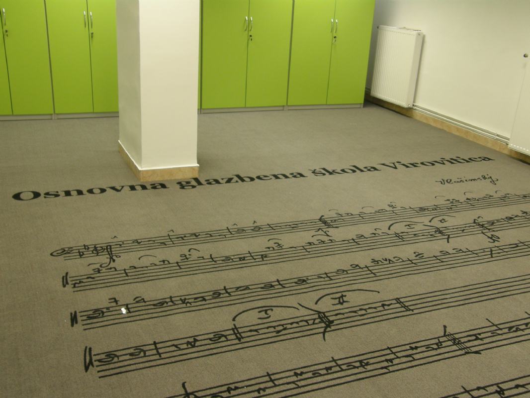 Podovi i interijeri Odak